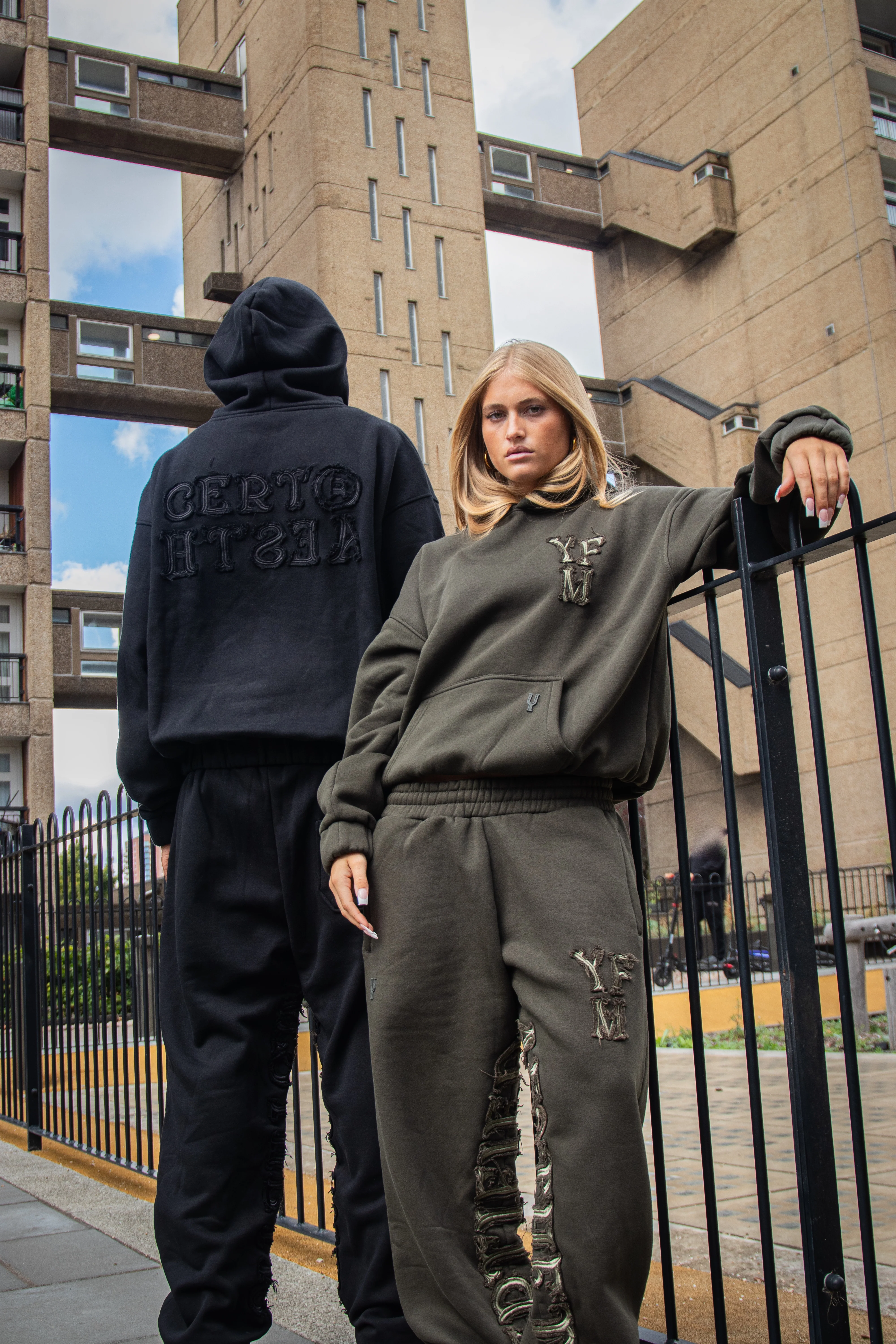 C/A HOODIE DARK GREEN - Image 9
